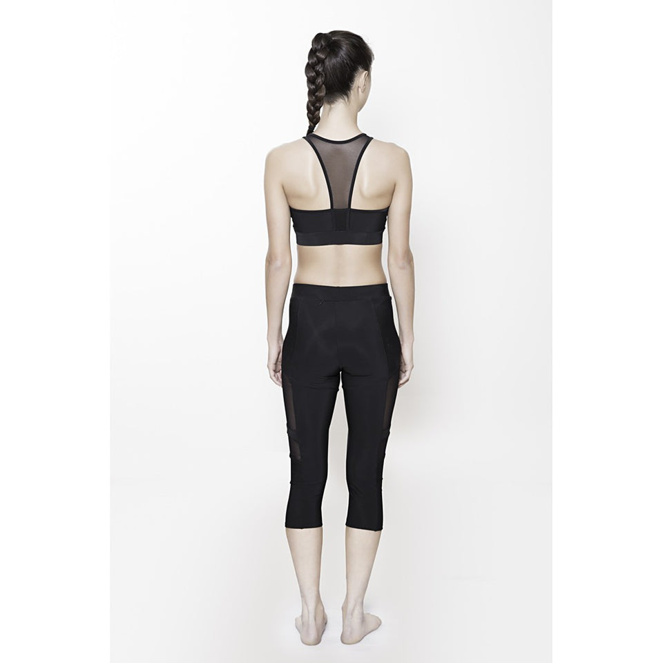 Midriff Cutout Bratop