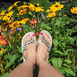 Nomad - Women's Mid Wedge
