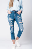 Blue wash mom jeans bird embroidery