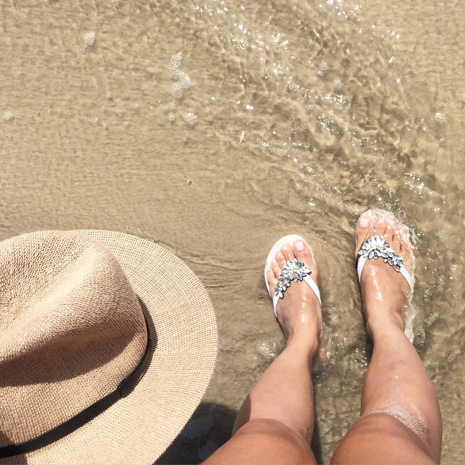 Manhattan (Crystal) - Women's Flat Sandal